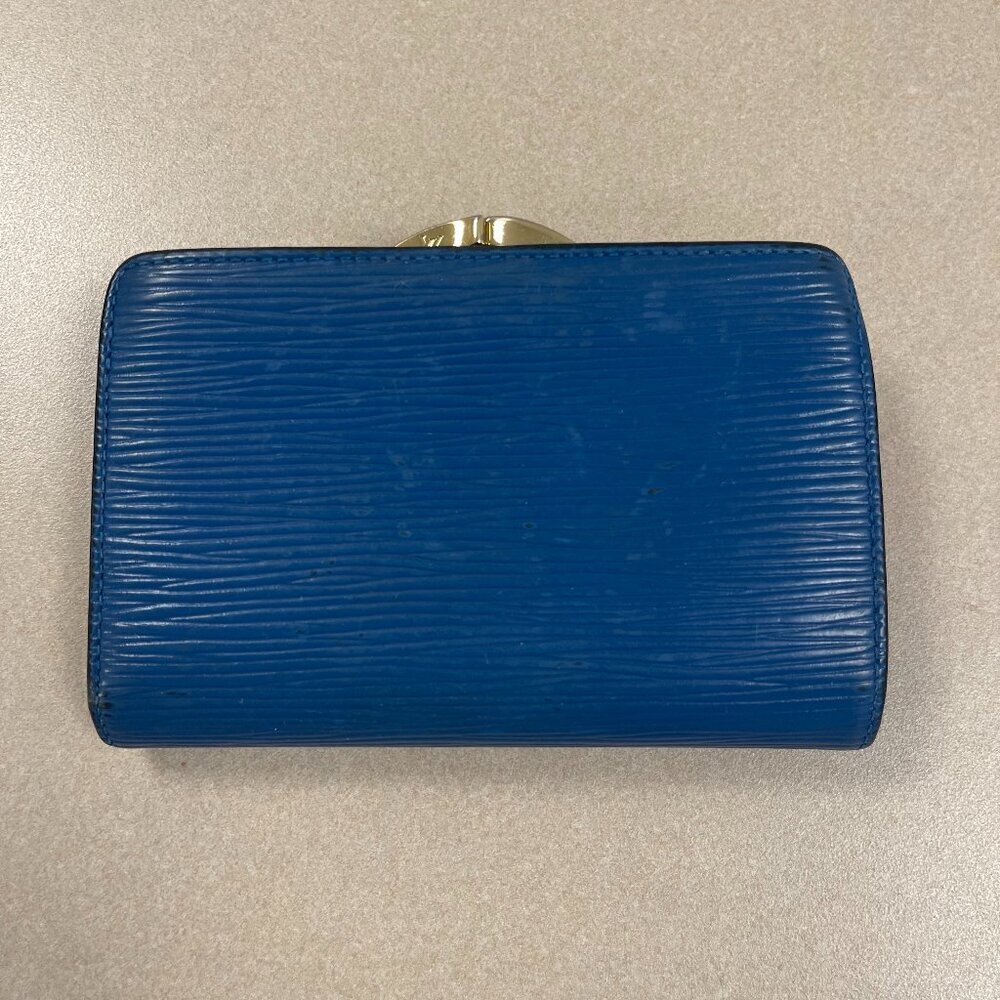 Louis Vuitton Toledo Blue Epi Leather Kisslock Wallet - Preowned - Picture 2 of 11